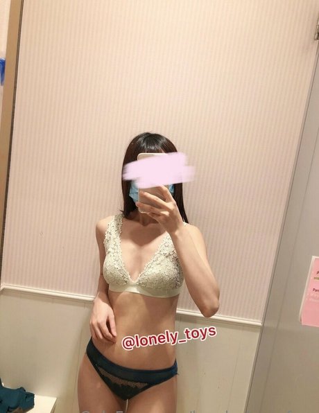 lonely toys free star sexy pic