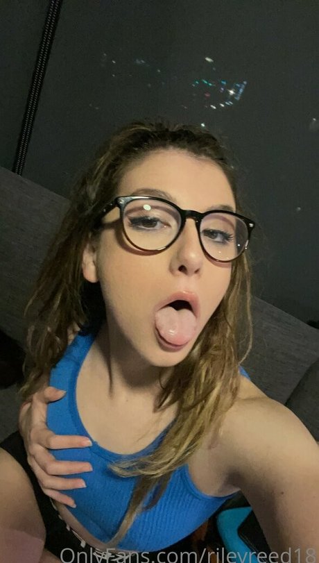 big tits teen onlyfans naked photo