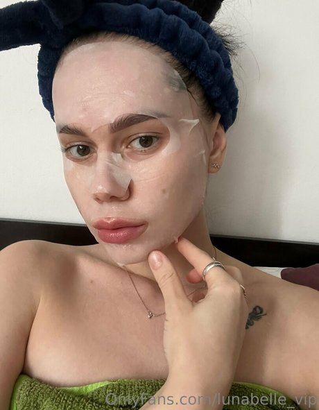 lunabelle vip porn model gallery