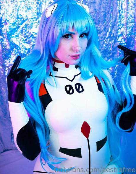 aestrafree art model galleries