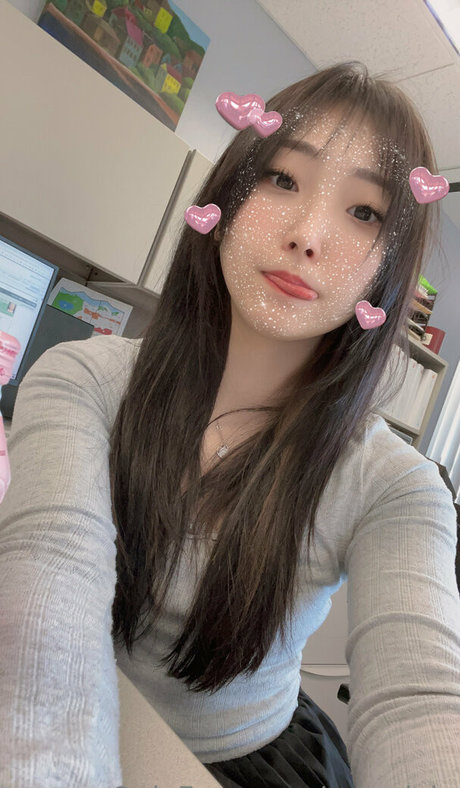 awnnivip pretty actress picture