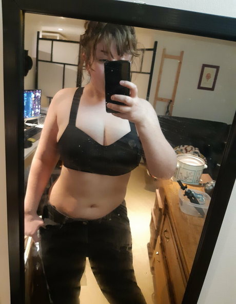 grrraves sex star archive