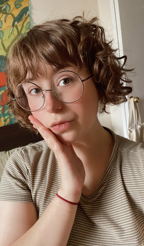 grrraves pornographic star images