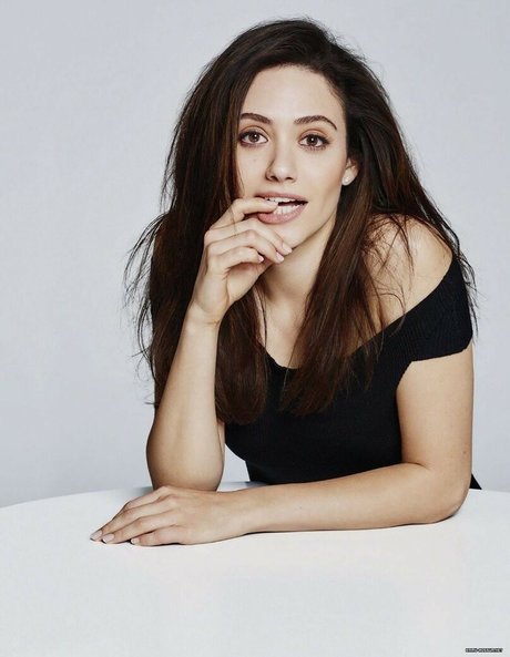 Emmy Rossum actress gallery