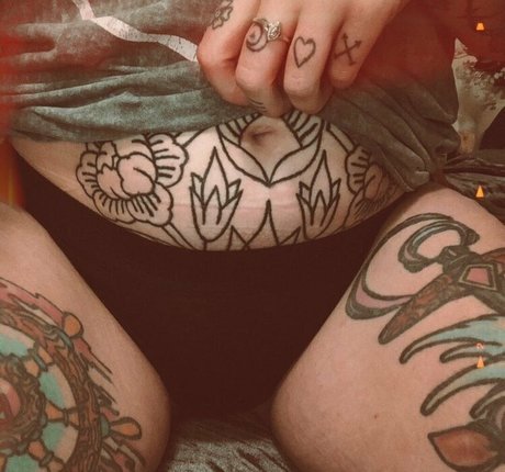 evarayfree nice model image