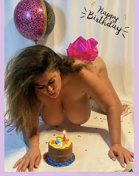 gypsygirl70sfree star erotic pics