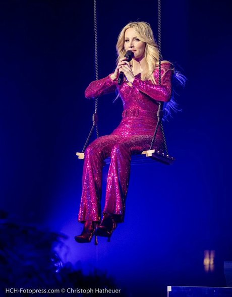 Melissa Naschenweng nudes star gallery