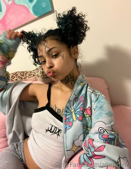 aliengirl0 star best img