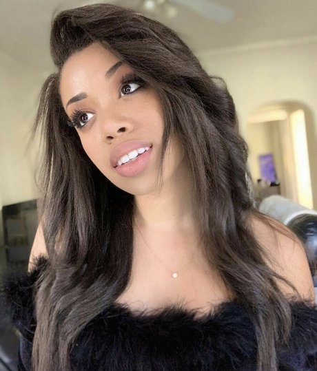 Ericka Bozeman erotic star gallery