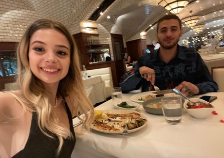 maybemollyy nudes pornstar img