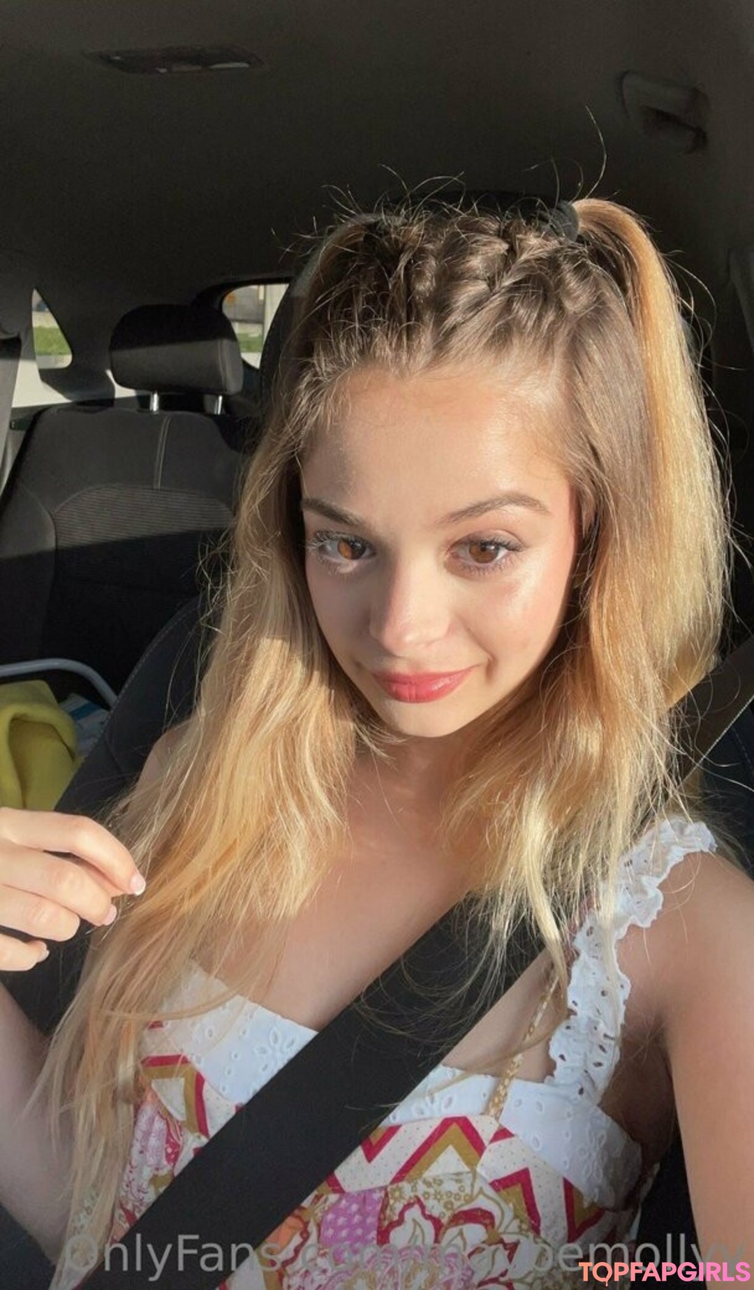 maybemollyy erotic star galleries