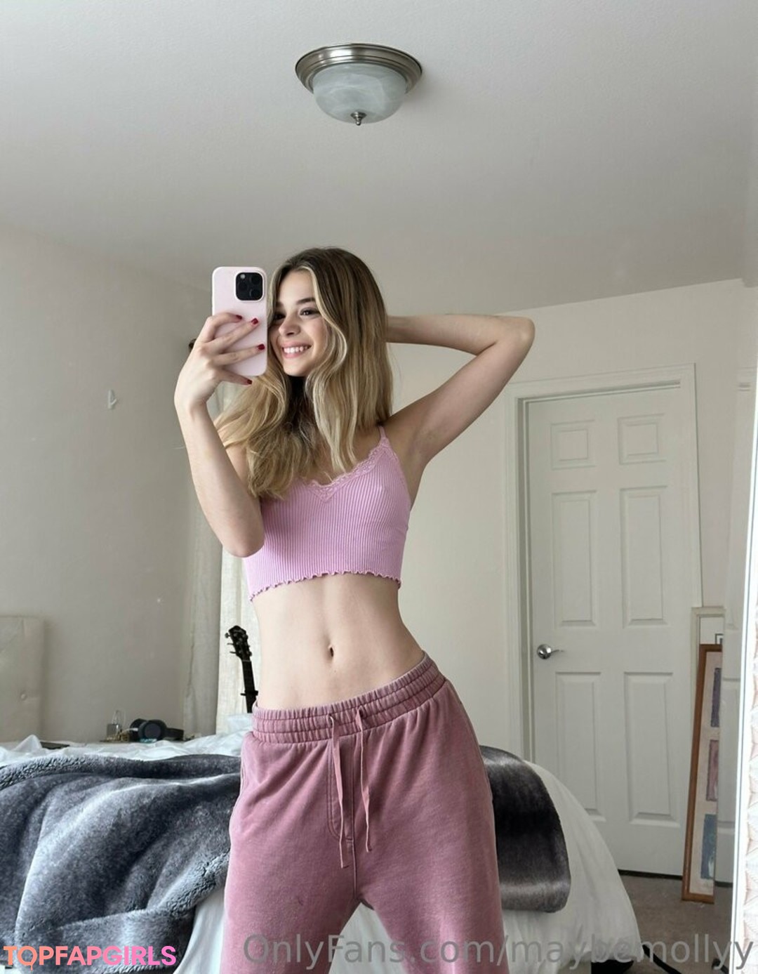 maybemollyy sexy star image