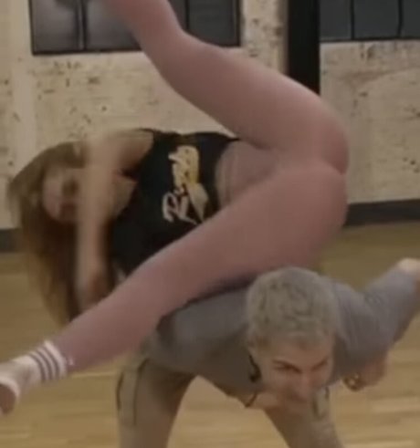 underground onlyfans beautiful picture