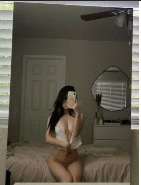 mother onlyfans exclusive images