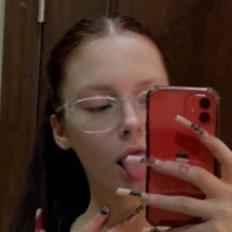 CheyXXX xxx star images