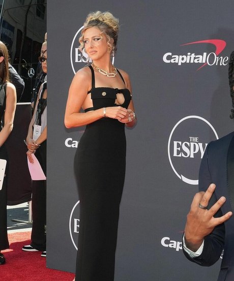 teen asian onlyfans hot nude img