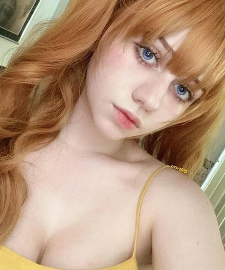 Ochya0 sexy actress gallery