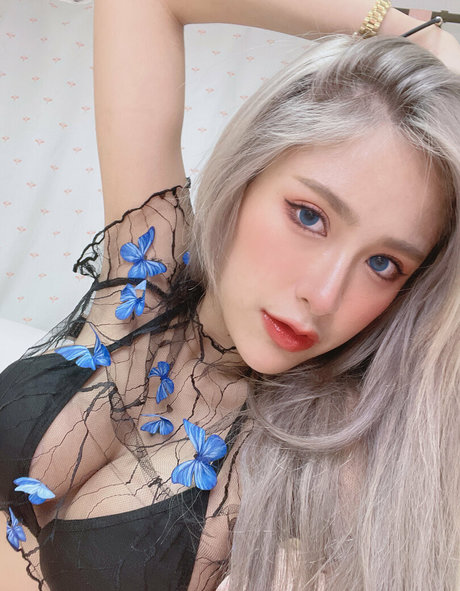 bunny jennyy model top picture