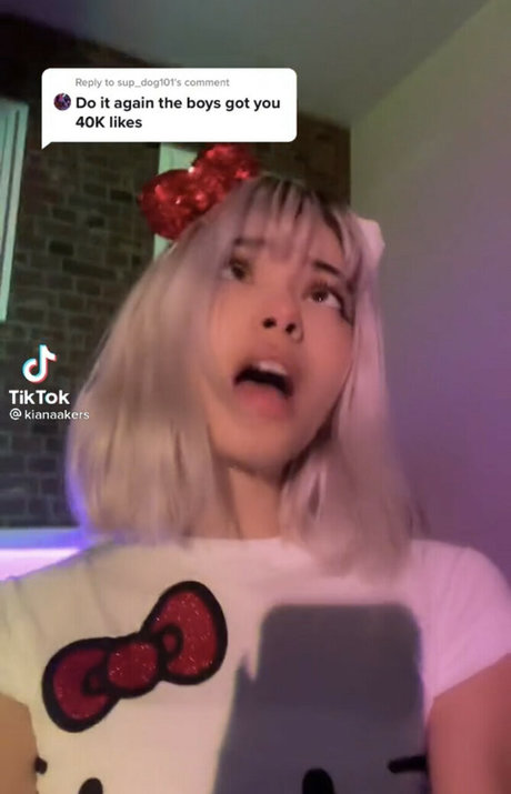 Kiana akers hot actress pics