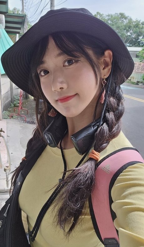 jinnytty model pornographic galleries