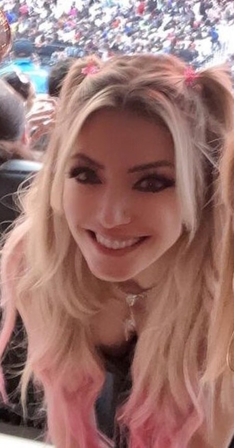 cum in ass onlyfans nude pics