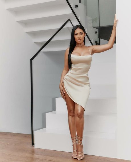 Simaria pornstar erotic pictures