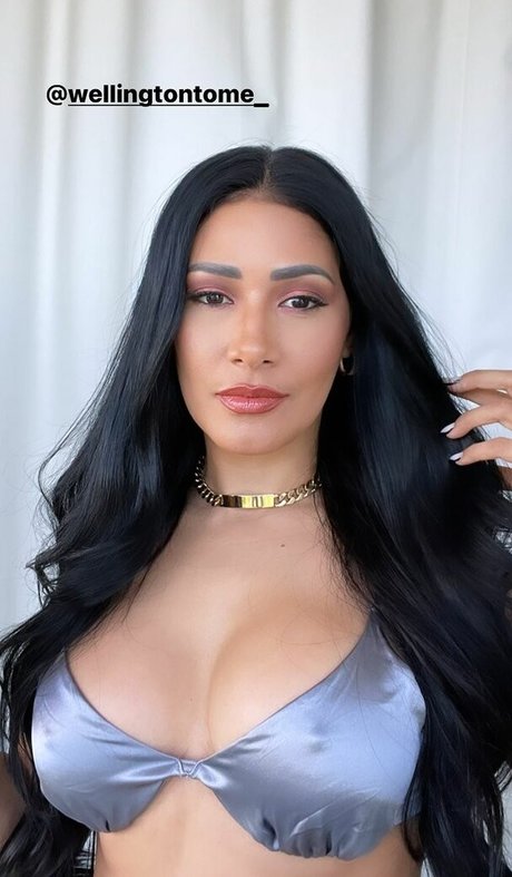 Simaria model nudes images