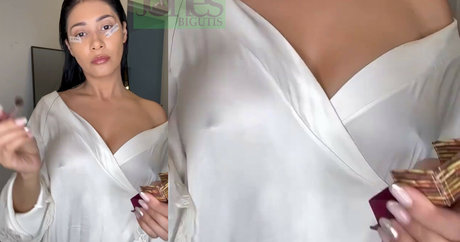 Simaria adult star images