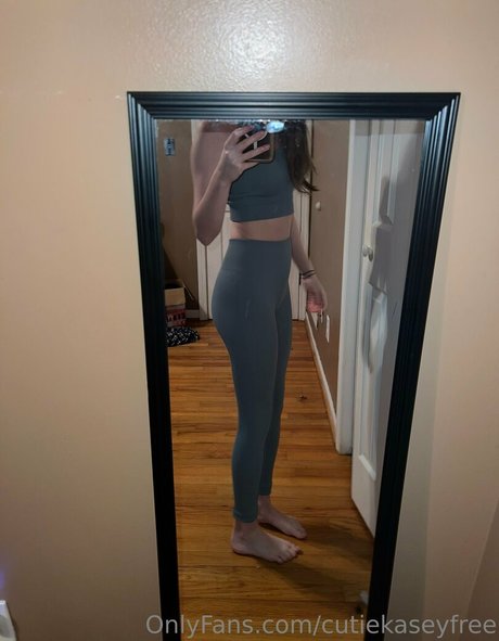 cutiekaseyfree top model pictures