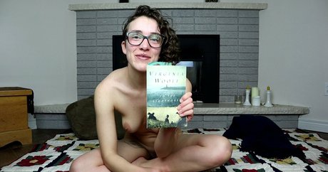 letgotoreceive pornstar naked picture