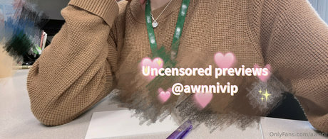 awnni porn model image