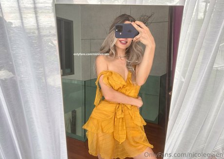 indian milf onlyfans beautiful nude photo