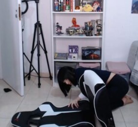 Faye Tan pretty model images