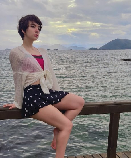 Faye Tan perfect model gallery