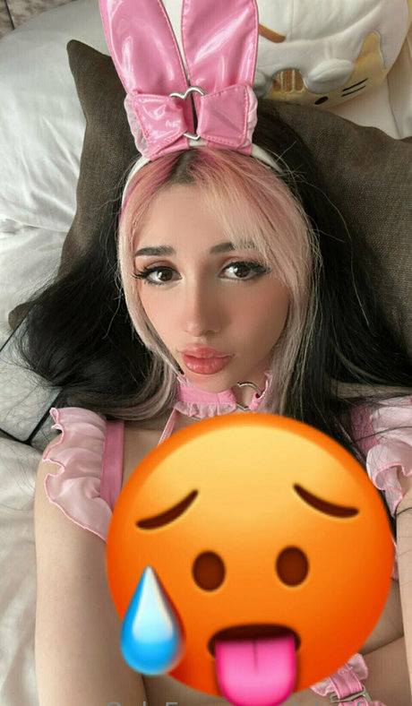 alyrifree erotic actress img