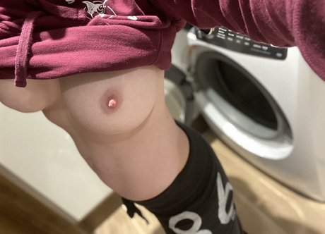 Hannah Hunter model nudes images