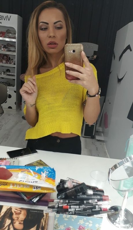 Marinela Adalbertova top star galleries