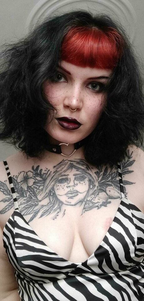 littlecalamity Quick photo