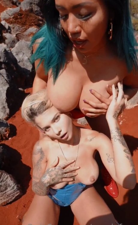 itsgrecia star art img