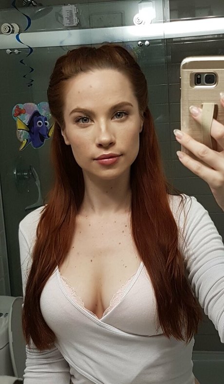 claracosmiafree star sex archive