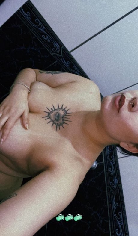 privisis2u sex star photos