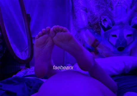 faebearx model high quality photos