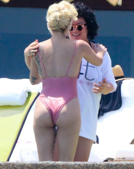 thick ass onlyfans hot photos