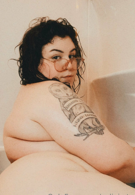 xolivia tv star beautiful image