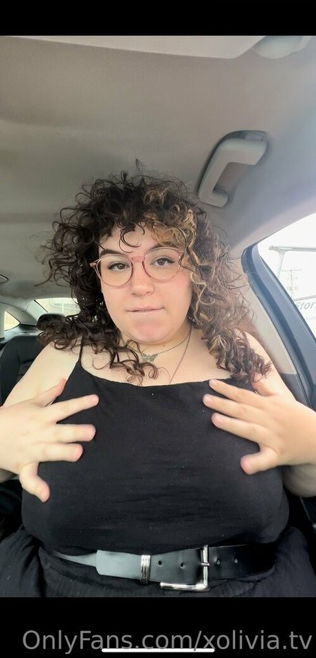 xolivia tv exclusive star pics