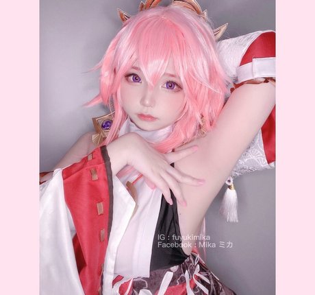 fuyukimika model hot photos