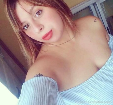 ladyaprill nudes model picture