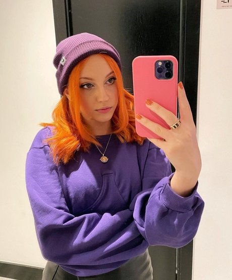 Mona Schon nudes star picture