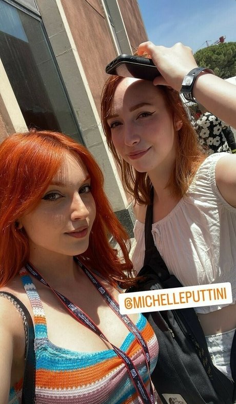 Mona Schon model high quality picture