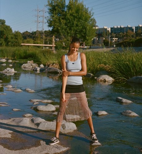 Ella Balinska sexy star photo